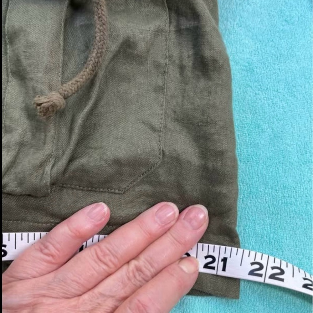 Forever 21 Khaki Hoodie Pull-String Vest with Metal Studs, Great w Tights - Picture 9 of 11